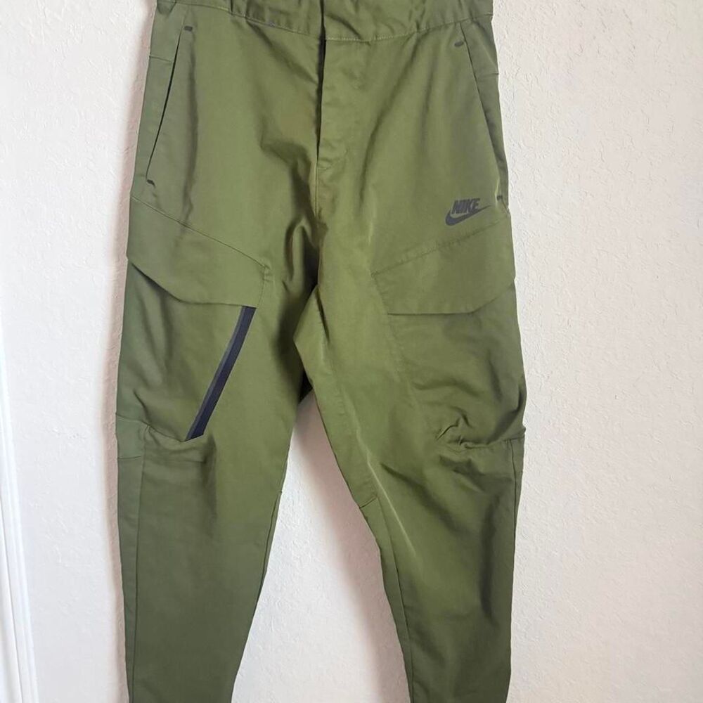 Nike Tech Woven Utility Cargo Pants Olive Green Men’s 28 Techwear